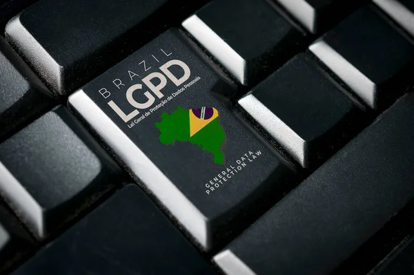 Desvendando a LGPD: Explorando os Direitos e Obrigações do Titular de Dados